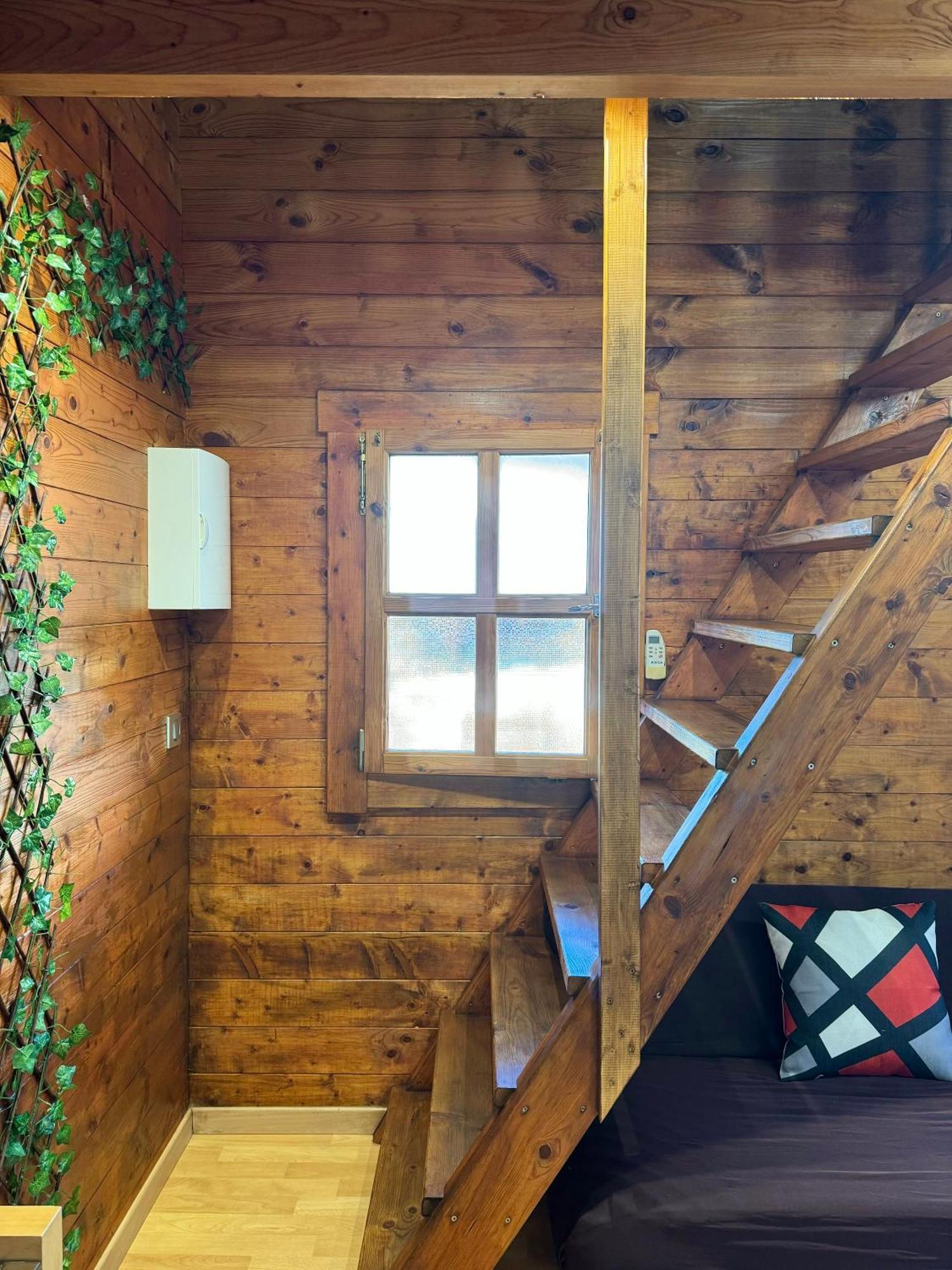 Cozy Cottage Paris Suburb! Μπομπινί Εξωτερικό φωτογραφία